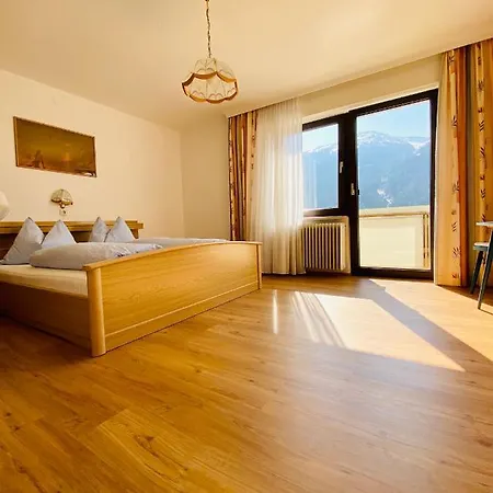 Haus Alpenrose Apartment