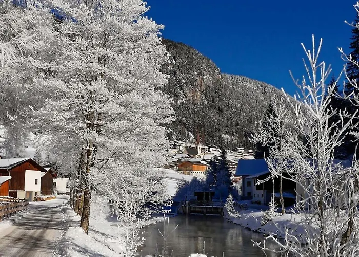 Apartment Haus Alpenrose Trins