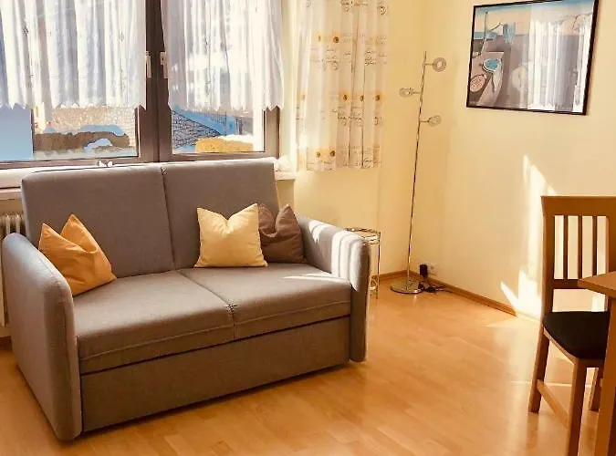 Haus Alpenrose * Trins