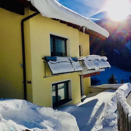 Διαμέρισμα Haus Alpenrose Trins